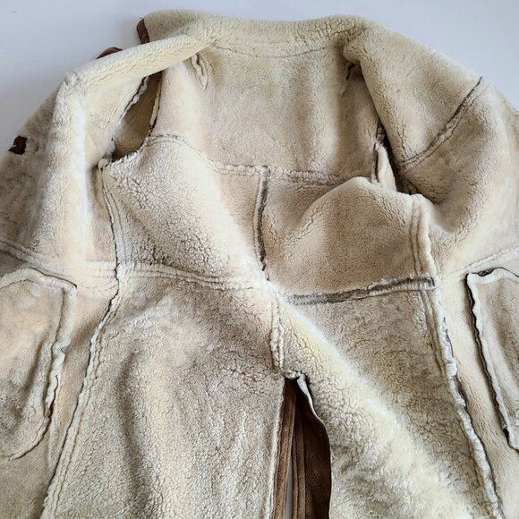 Vintage JJ sheepskin unisex coat/jacket with front pockets. Size M-L. - Picture 6 of 9